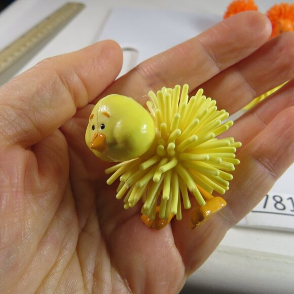 Easter Egg Filler: Porcupine Animal Balls (12) - Picture 4 of 5